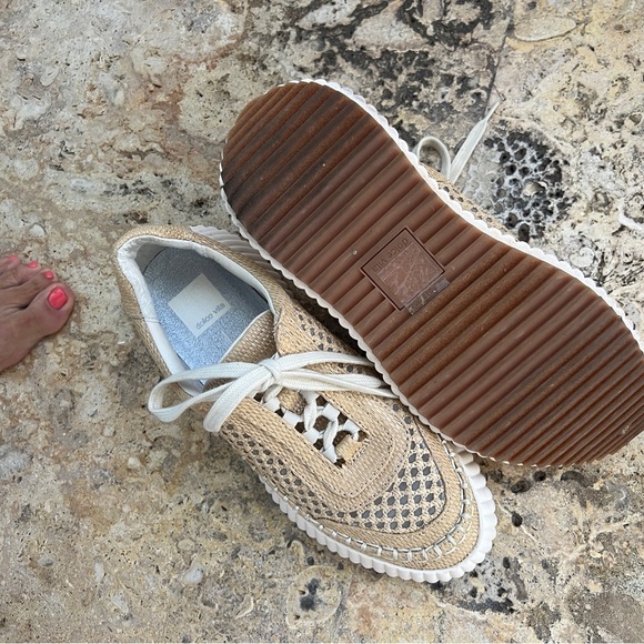 SO SORRY, DONATED as I had to purge my storage. - Picture 5 of 5